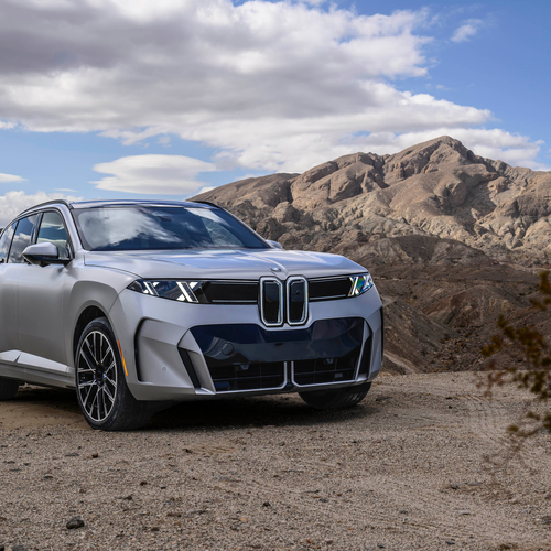 2027 BMW iX5 60 xDrive M Sport Package G65 Front View