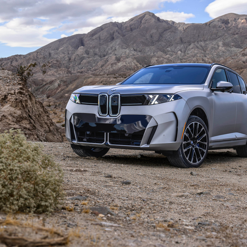 2027 BMW iX5 60 xDrive M Sport Package G65 Front View