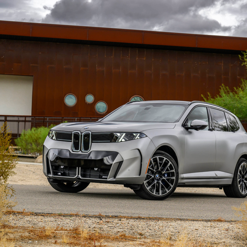 2027 BMW iX5 60 xDrive M Sport Package G65 Front View