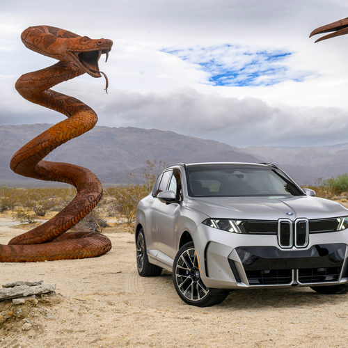 2027 BMW iX5 60 xDrive M Sport Package G65 Front View