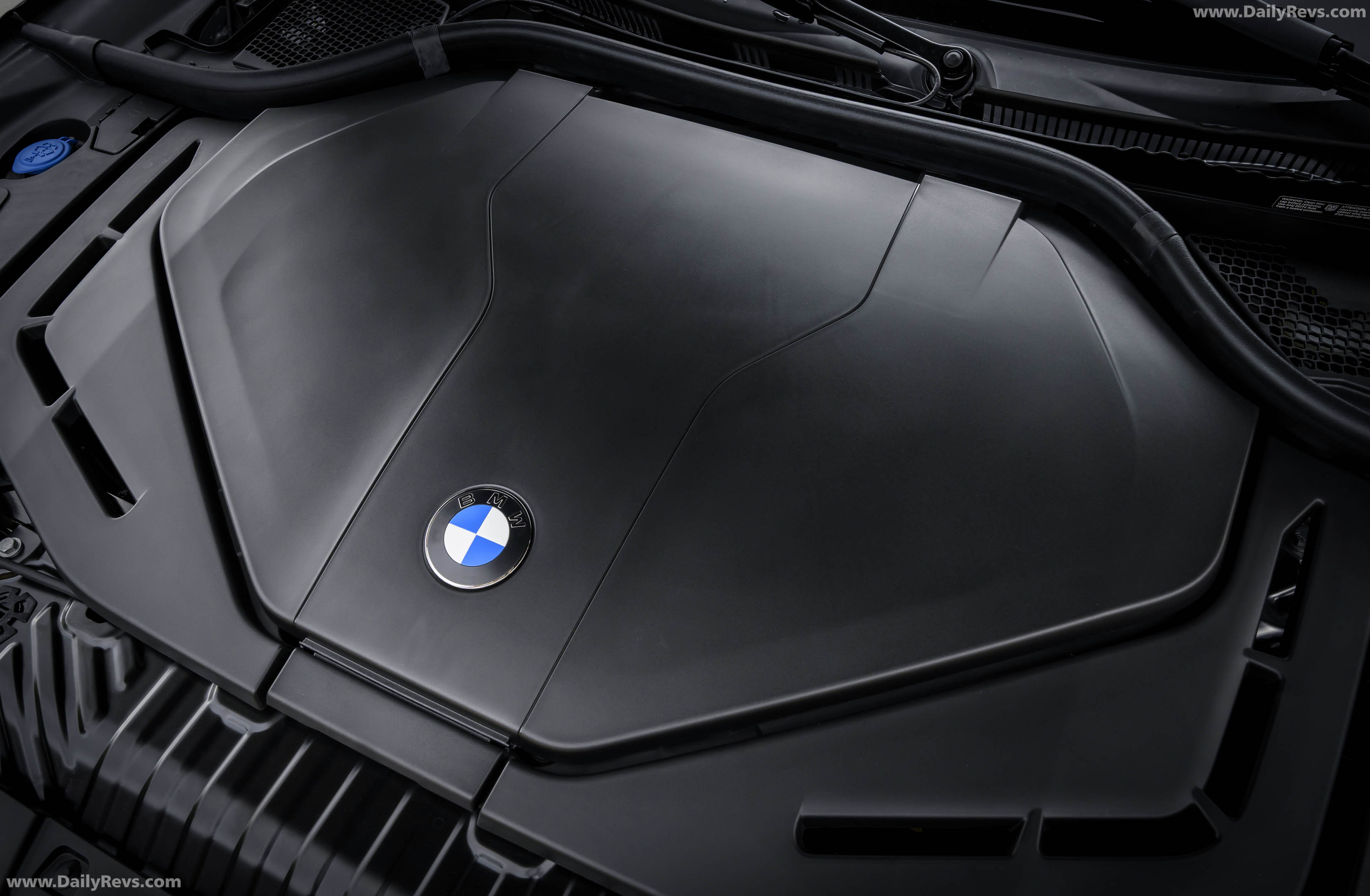 2027 BMW iX5 60 xDrive M Sport Package G65 Interior
