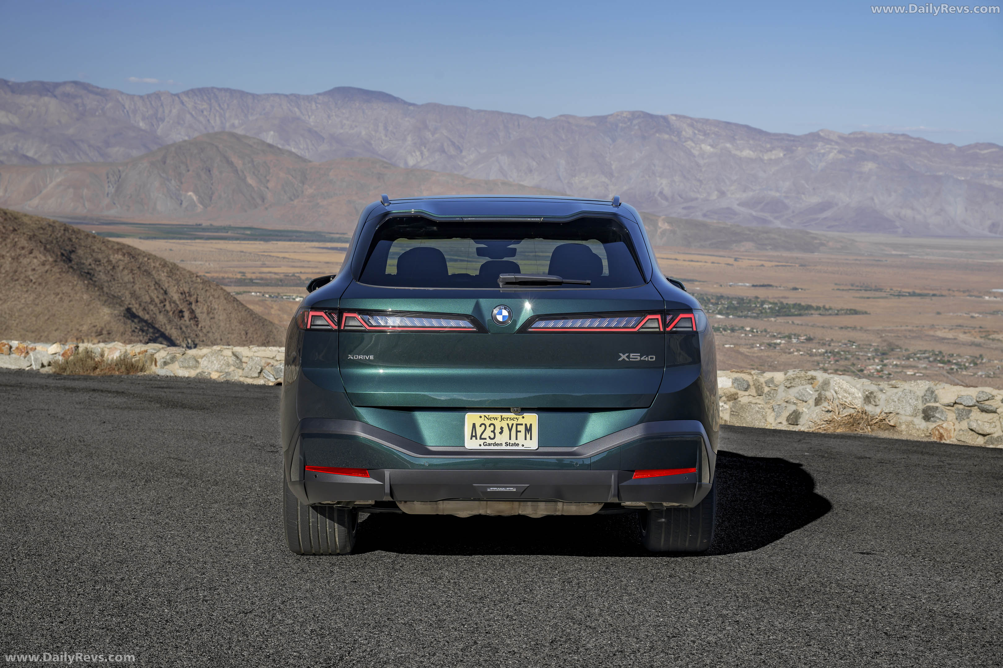 2027 BMW X5 40 xDrive G65 Vancouver Green Rear View