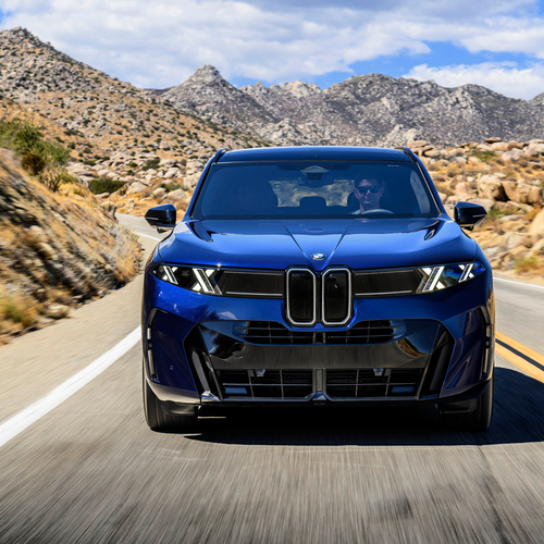 2027 BMW X5 40 xDrive M Sport Package Pro G65 Front View