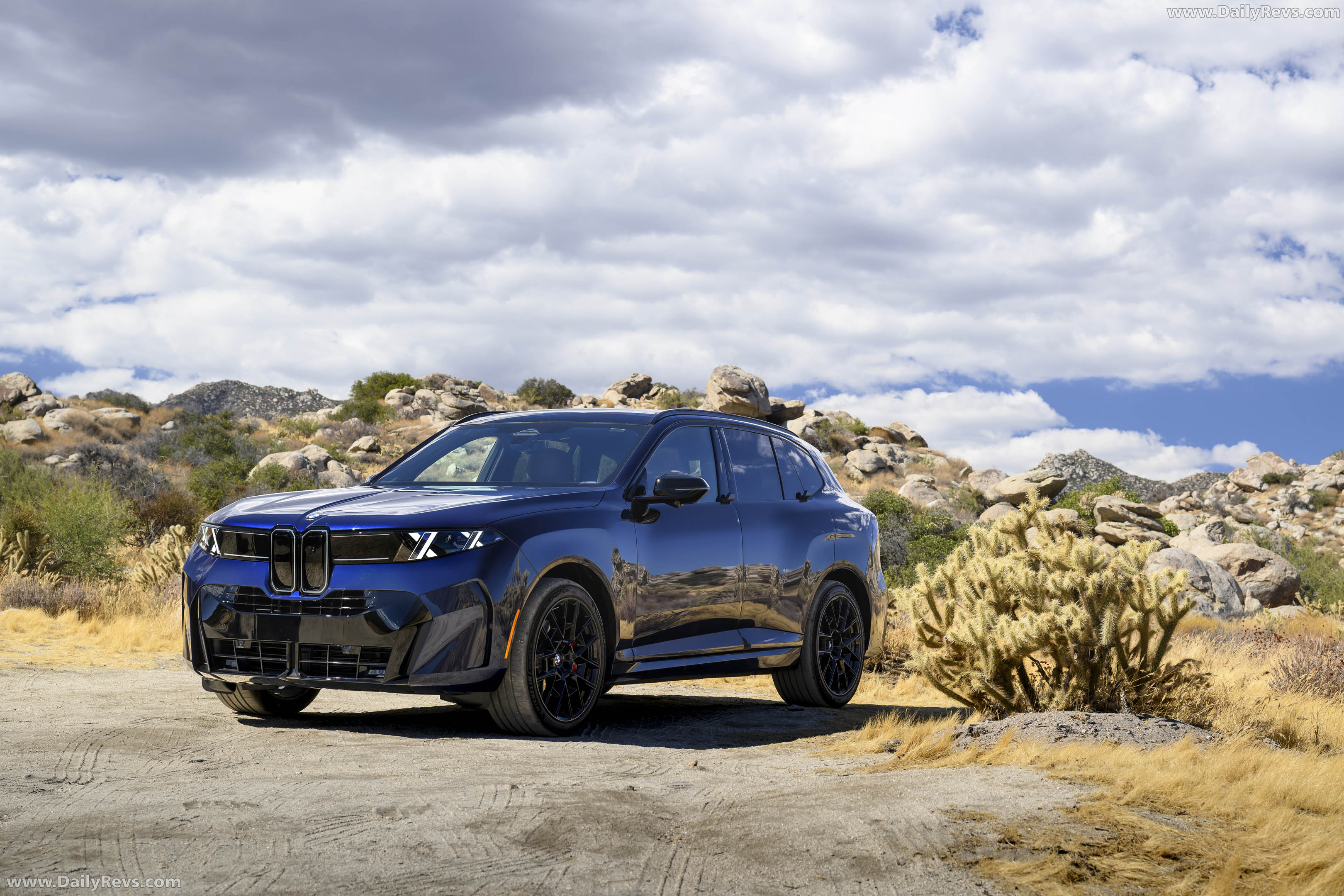 2027 BMW X5 40 xDrive M Sport Package Pro G65 Front View