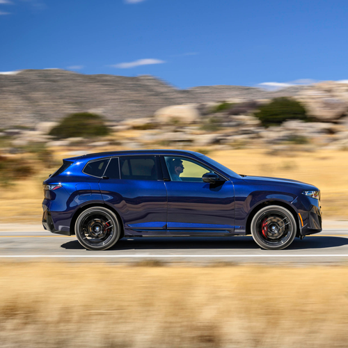 2027 BMW X5 40 xDrive M Sport Package Pro G65 Side View