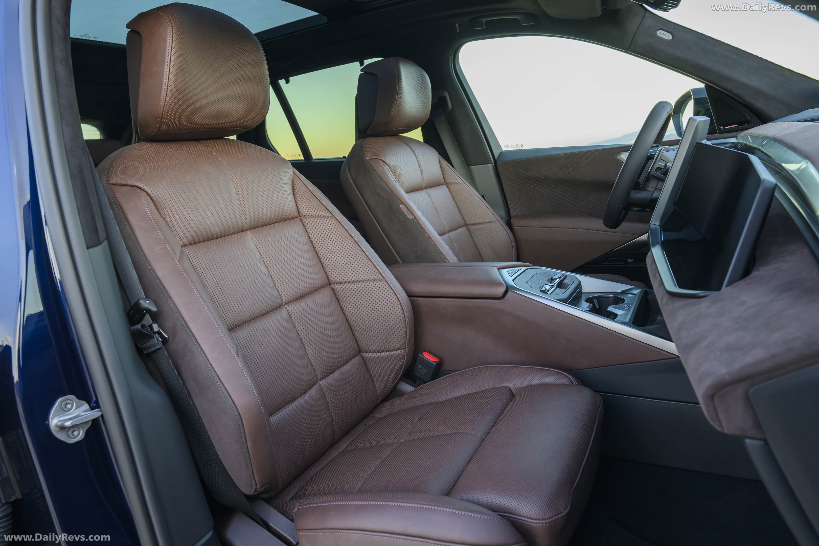 2027 BMW X5 40 xDrive M Sport Package Pro G65 Interior