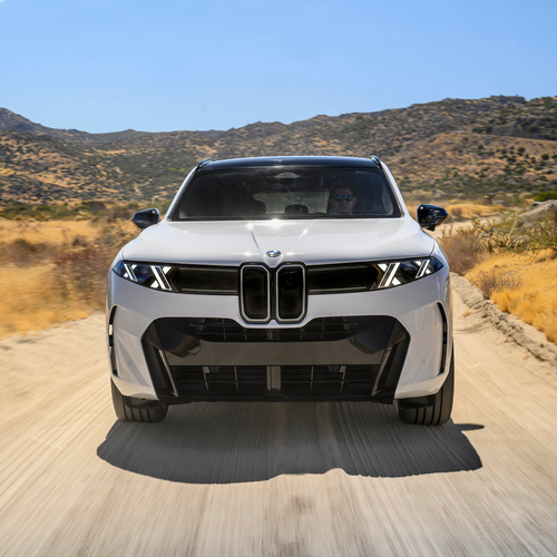 2027 BMW X5 40 xDrive G65 Alpine White Front View