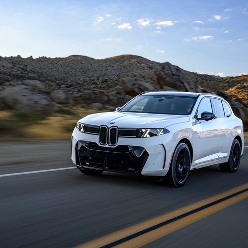 2027 BMW X5 40 xDrive G65 Alpine White Front View
