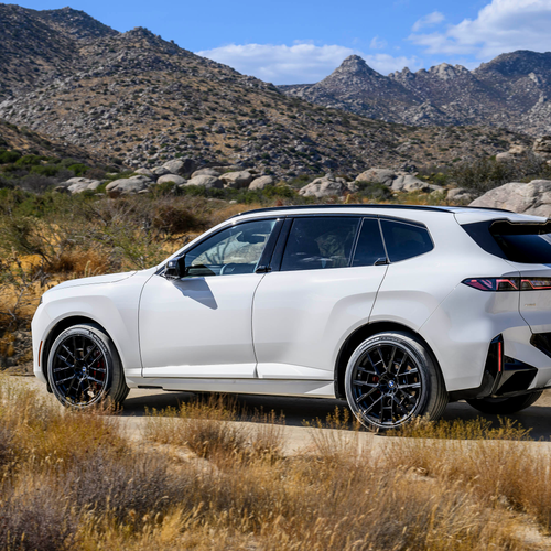 2027 BMW X5 40 xDrive G65 Alpine White Rear View
