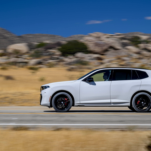 2027 BMW X5 40 xDrive G65 Alpine White Side View