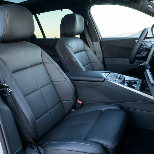 2027 BMW X5 40 xDrive G65 Alpine White Interior