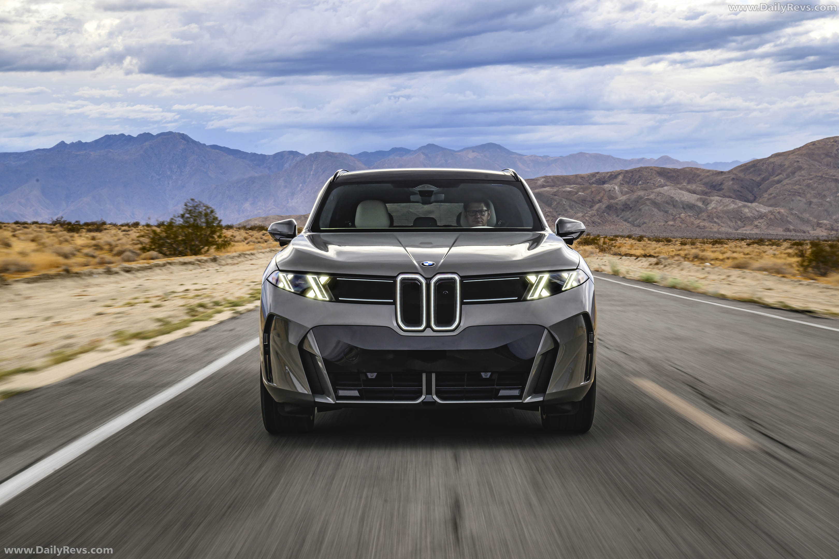 2027 BMW iX5 60 xDrive G65 Pine Grey Front View