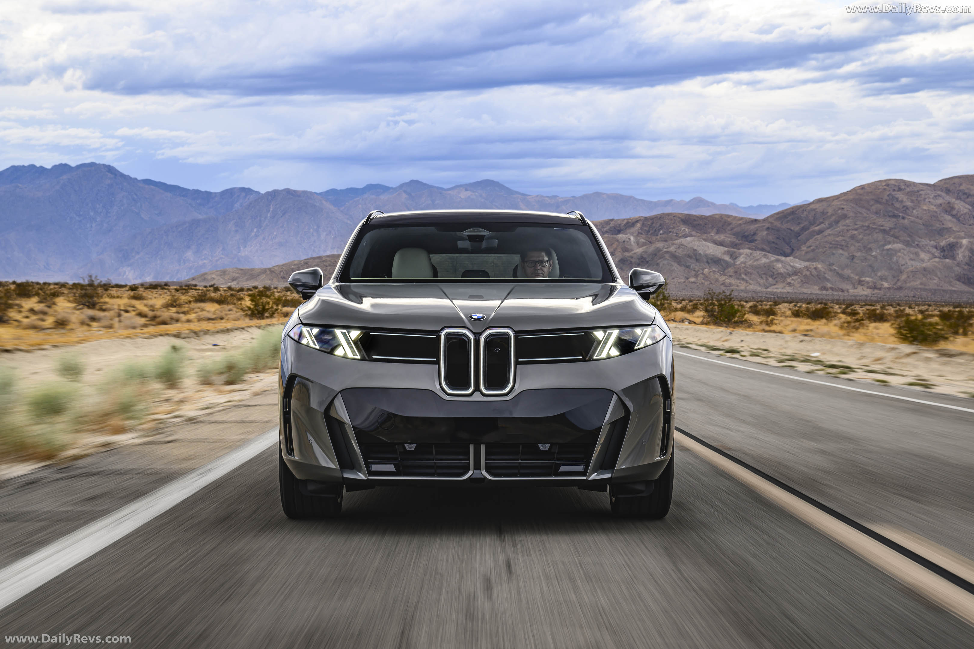 2027 BMW iX5 60 xDrive G65 Pine Grey Front View