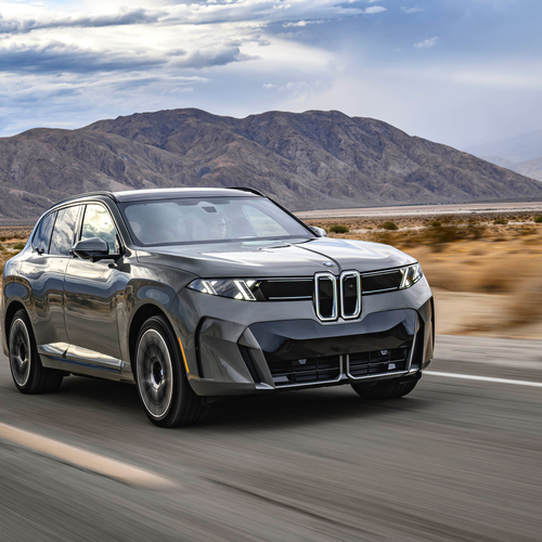 2027 BMW iX5 60 xDrive G65 Pine Grey Front View