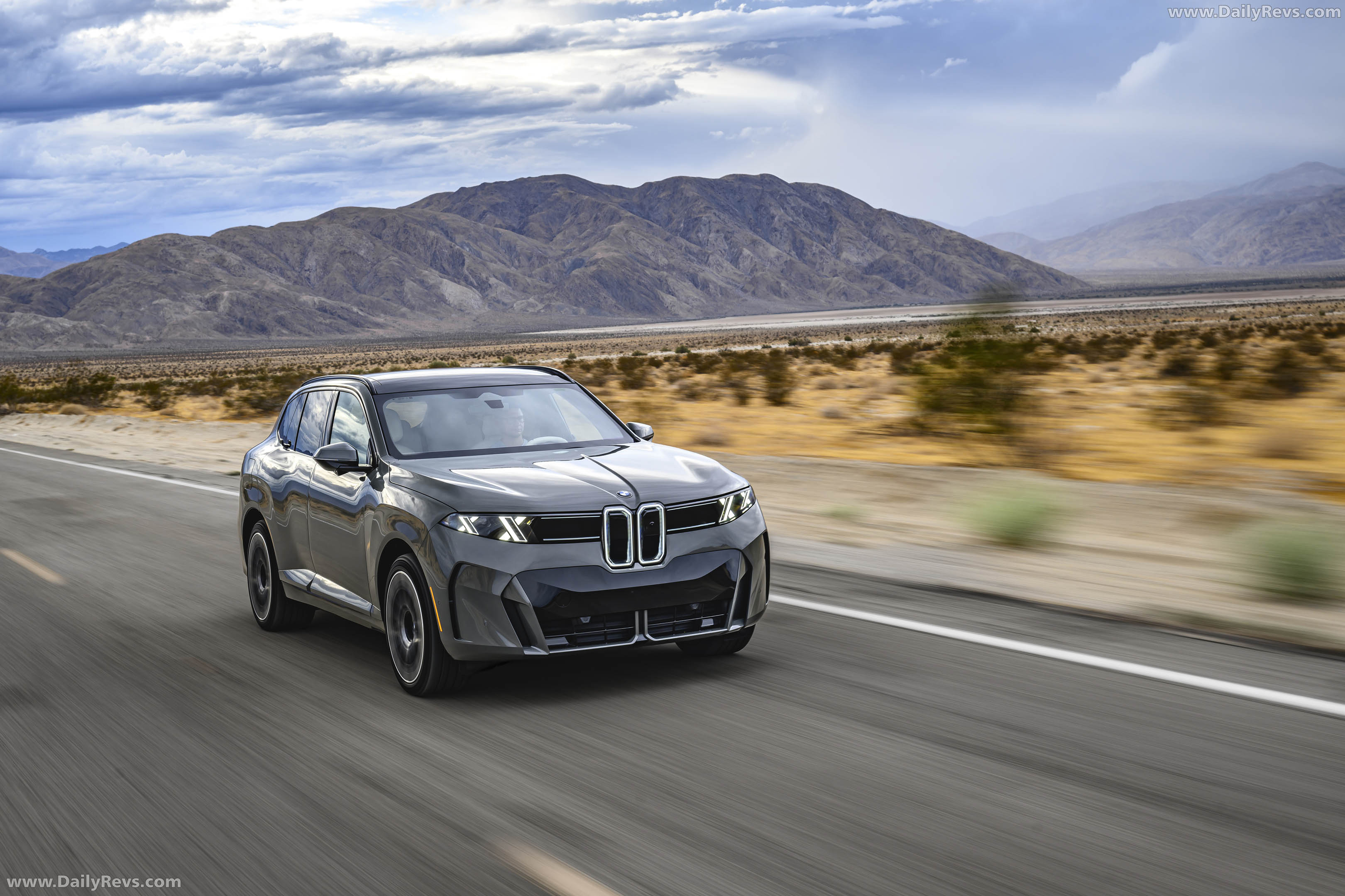 2027 BMW iX5 60 xDrive G65 Pine Grey Front View