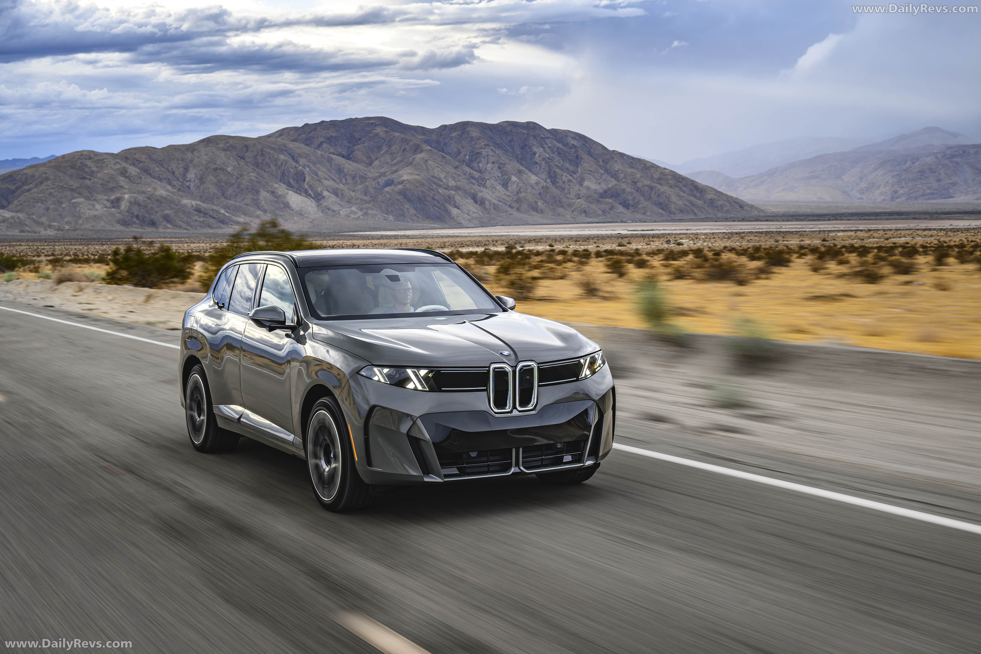 2027 BMW iX5 60 xDrive G65 Pine Grey Front View