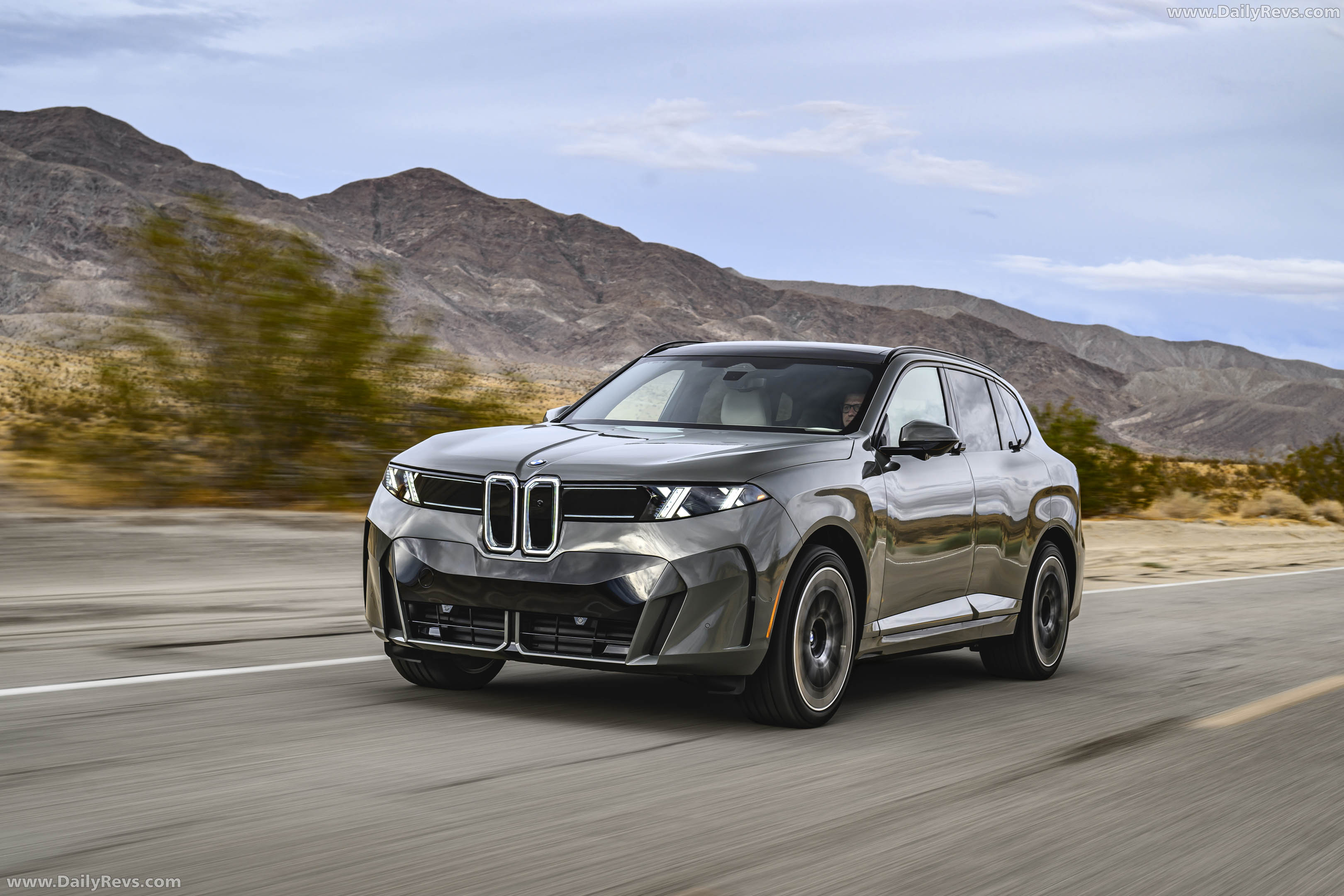 2027 BMW iX5 60 xDrive G65 Pine Grey Front View
