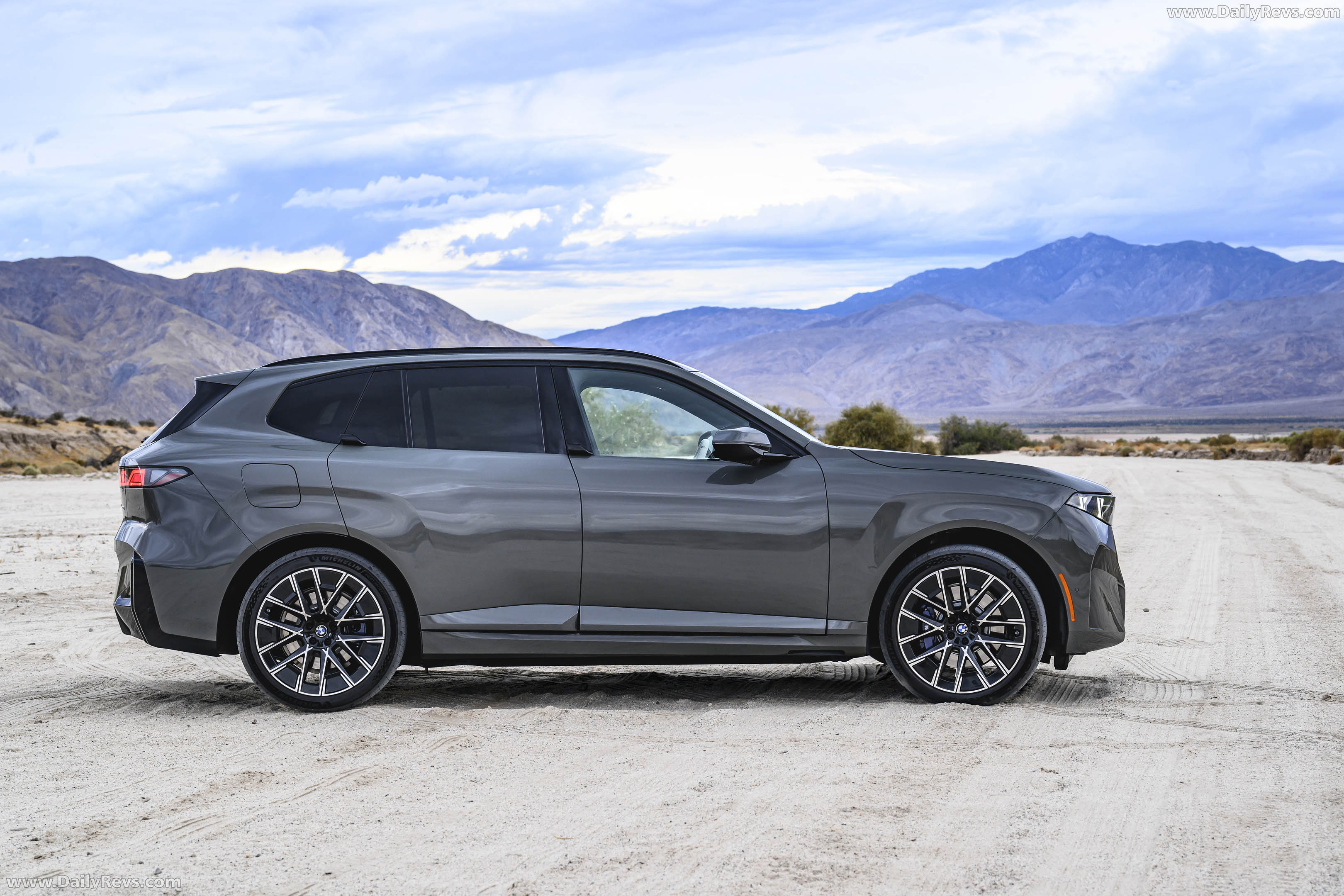 2027 BMW iX5 60 xDrive G65 Pine Grey Side View