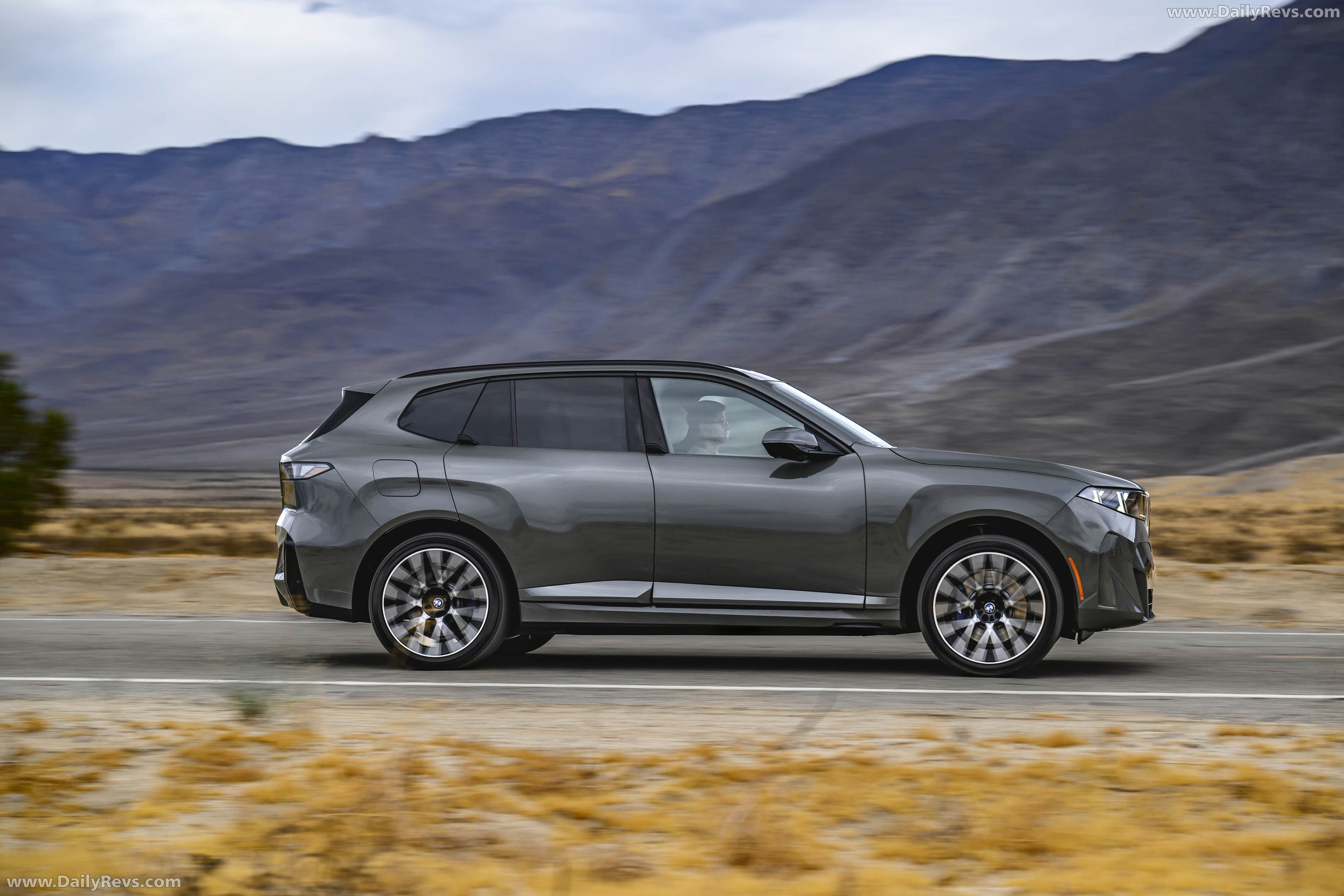 2027 BMW iX5 60 xDrive G65 Pine Grey Side View
