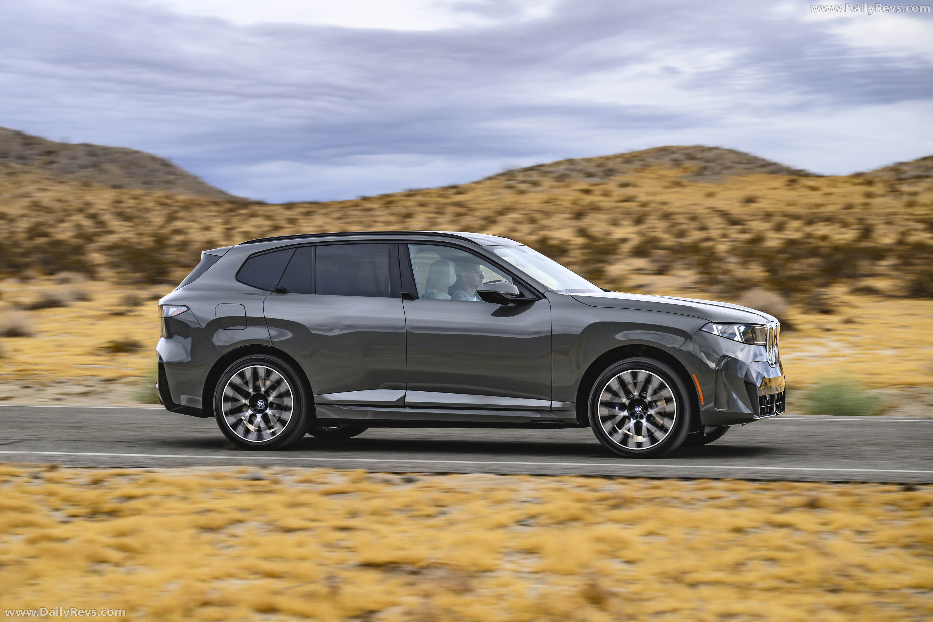 2027 BMW iX5 60 xDrive G65 Pine Grey Side View