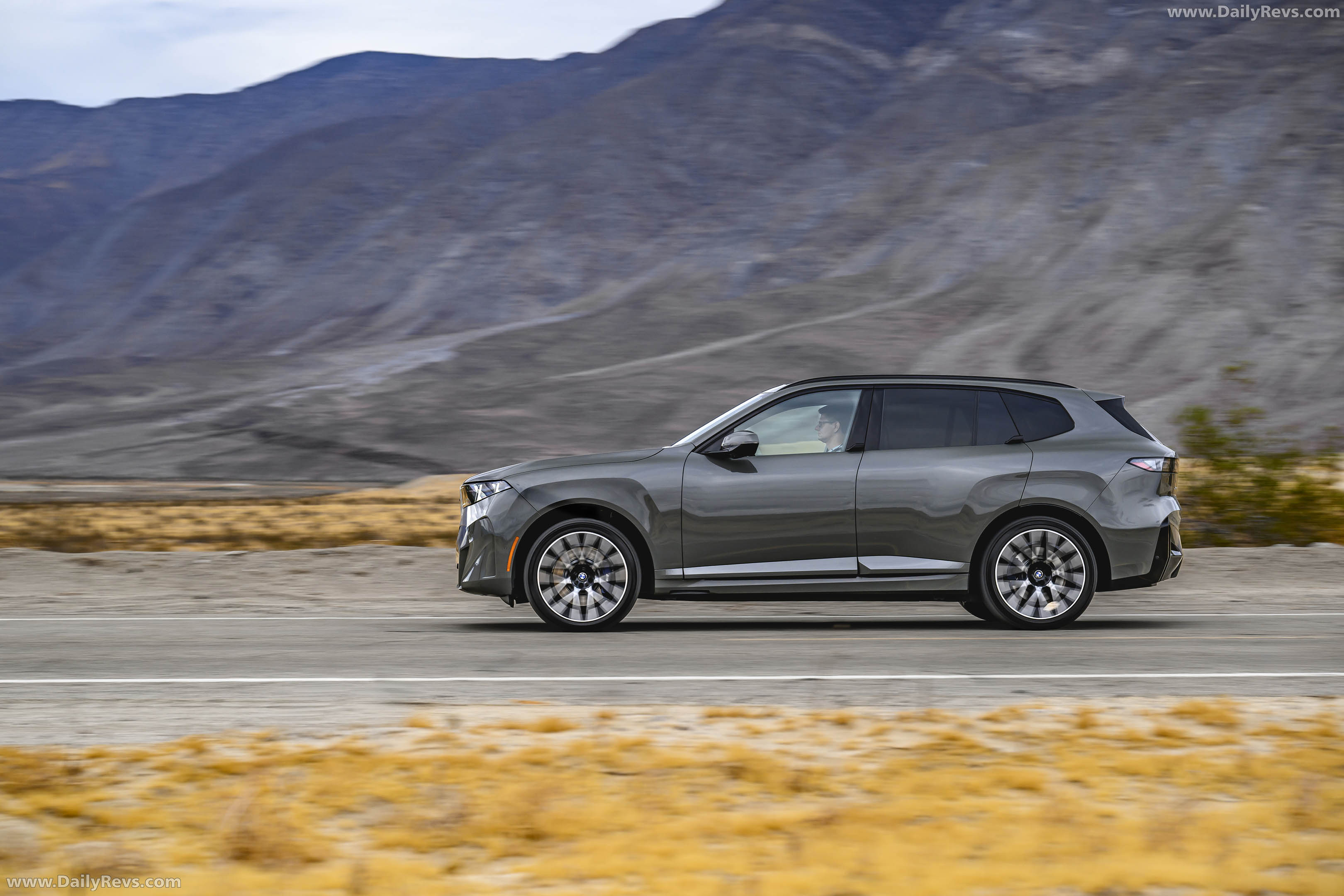 2027 BMW iX5 60 xDrive G65 Pine Grey Side View