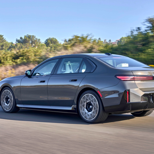 2027 BMW i7 50 xDrive M Sport Package Pro G70 Rear View