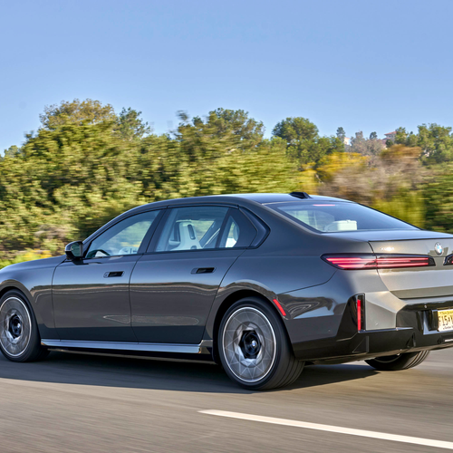 2027 BMW i7 50 xDrive M Sport Package Pro G70 Rear View