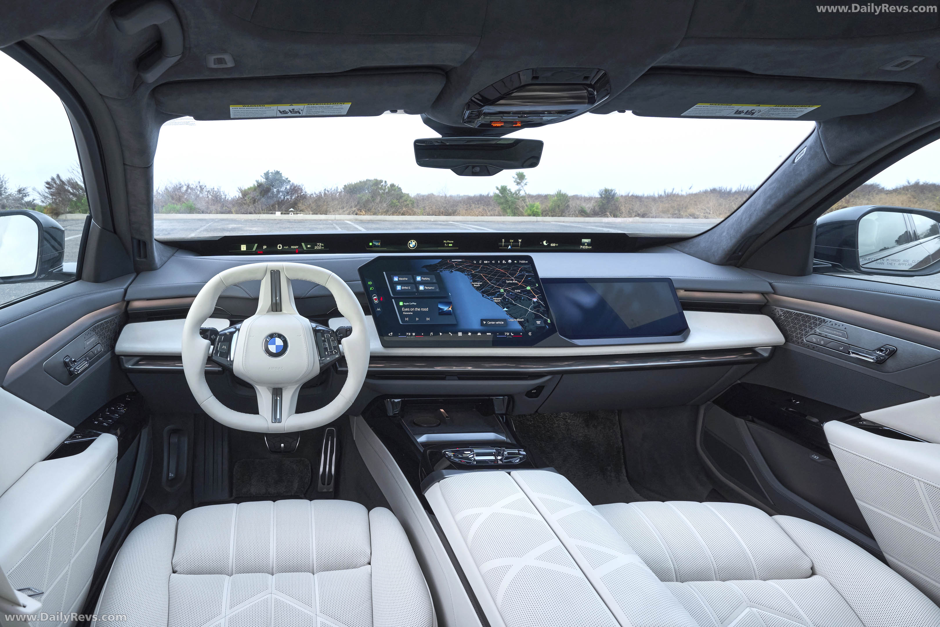 2027 BMW i7 50 xDrive M Sport Package Pro G70 Interior