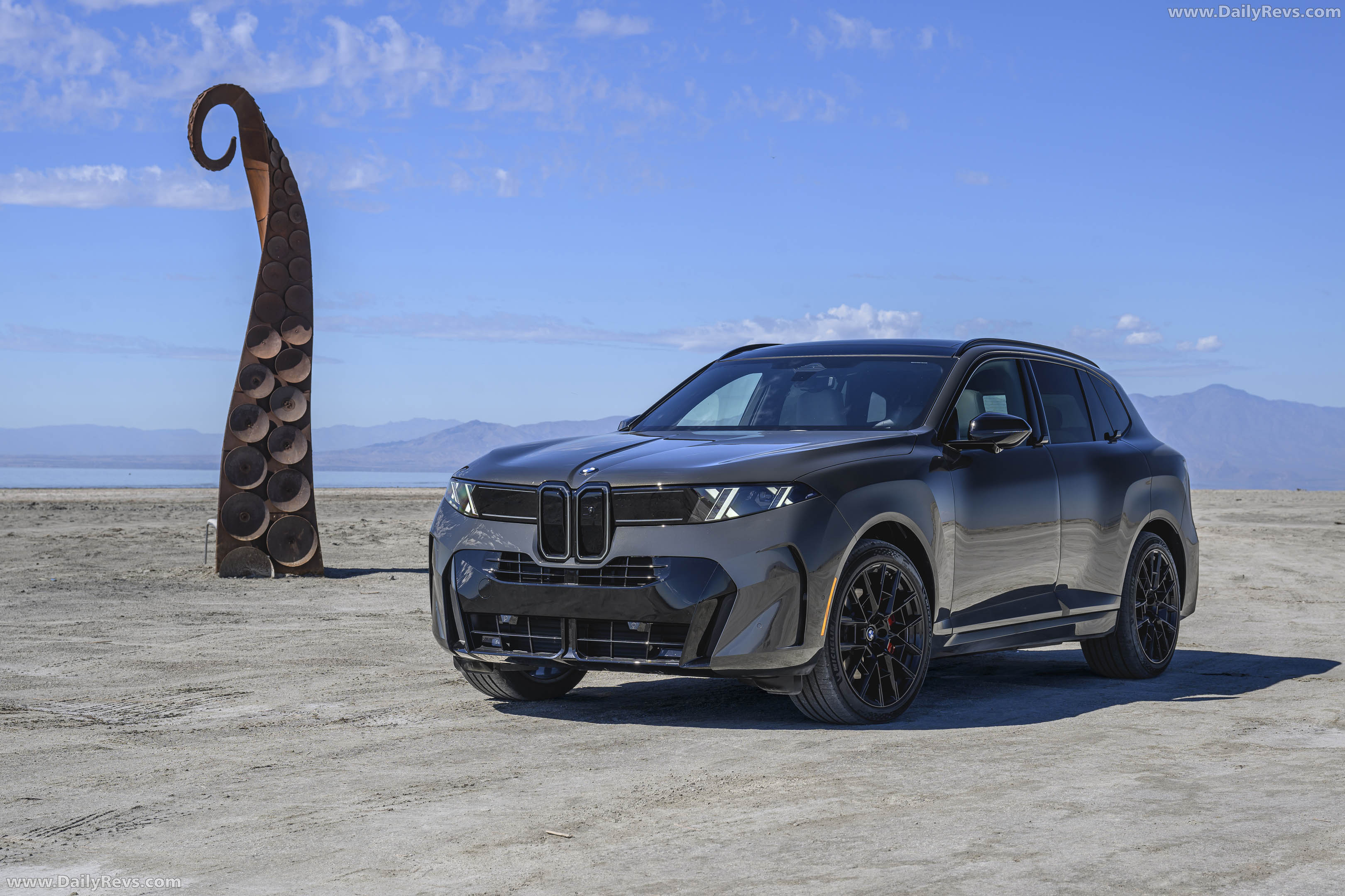 2027 BMW X5 40 xDrive G65 Dravit Grey Front View