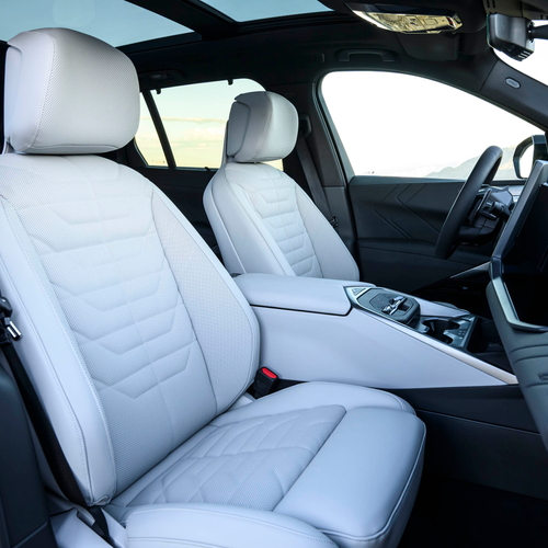 2027 BMW X5 40 xDrive G65 Dravit Grey Interior