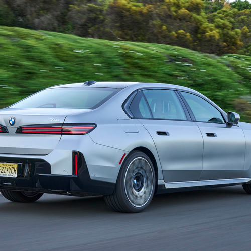 2027 BMW 740 xDrive M Sport Package G70 Rear View