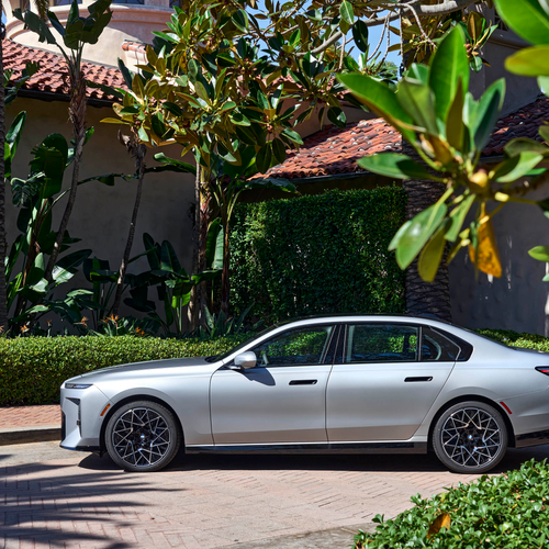 2027 BMW 740 xDrive M Sport Package G70 Side View