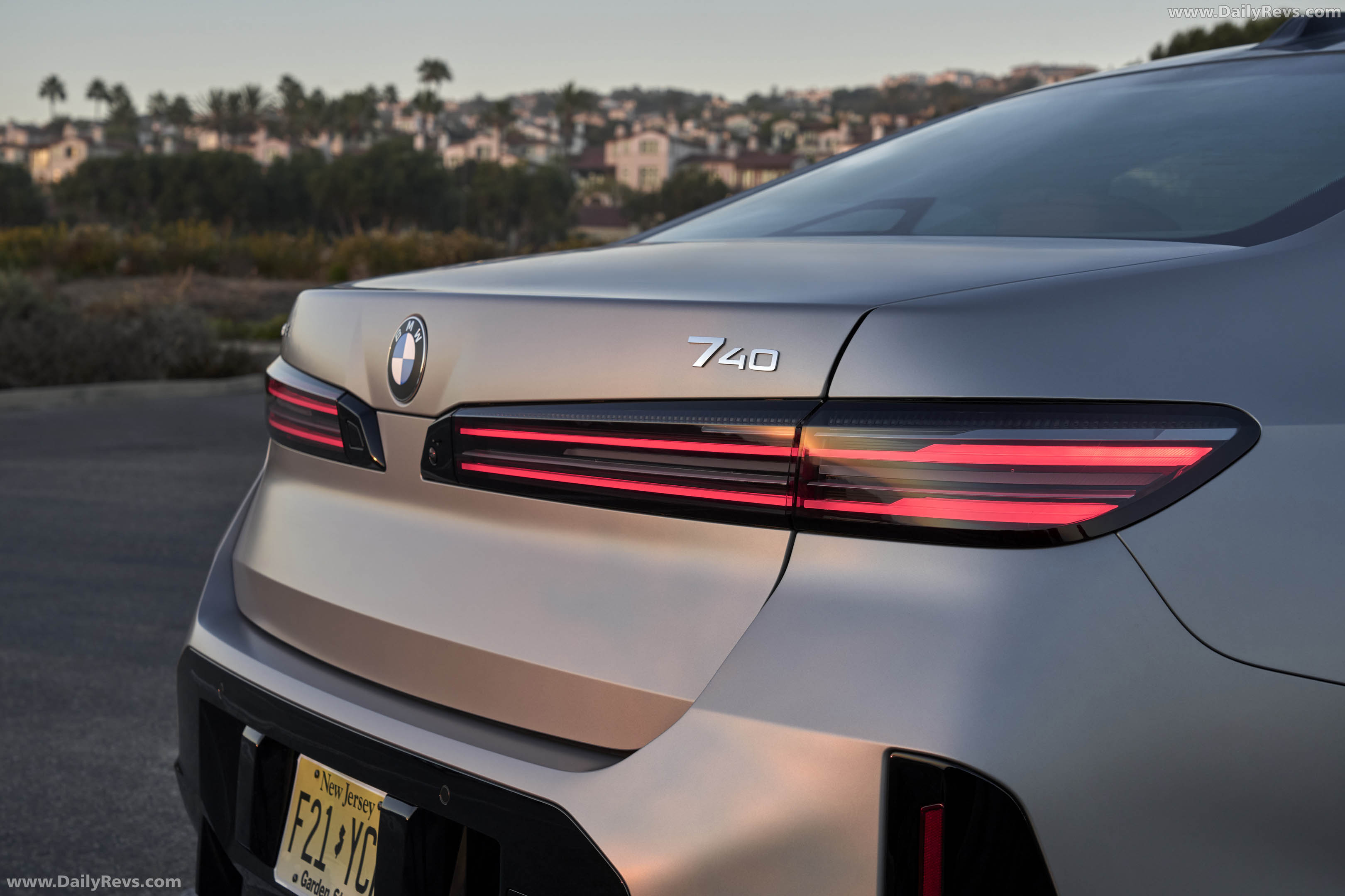 2027 BMW 740 xDrive M Sport Package G70 Exterior