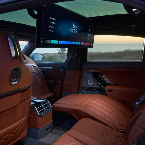2027 BMW 740 xDrive M Sport Package G70 Interior