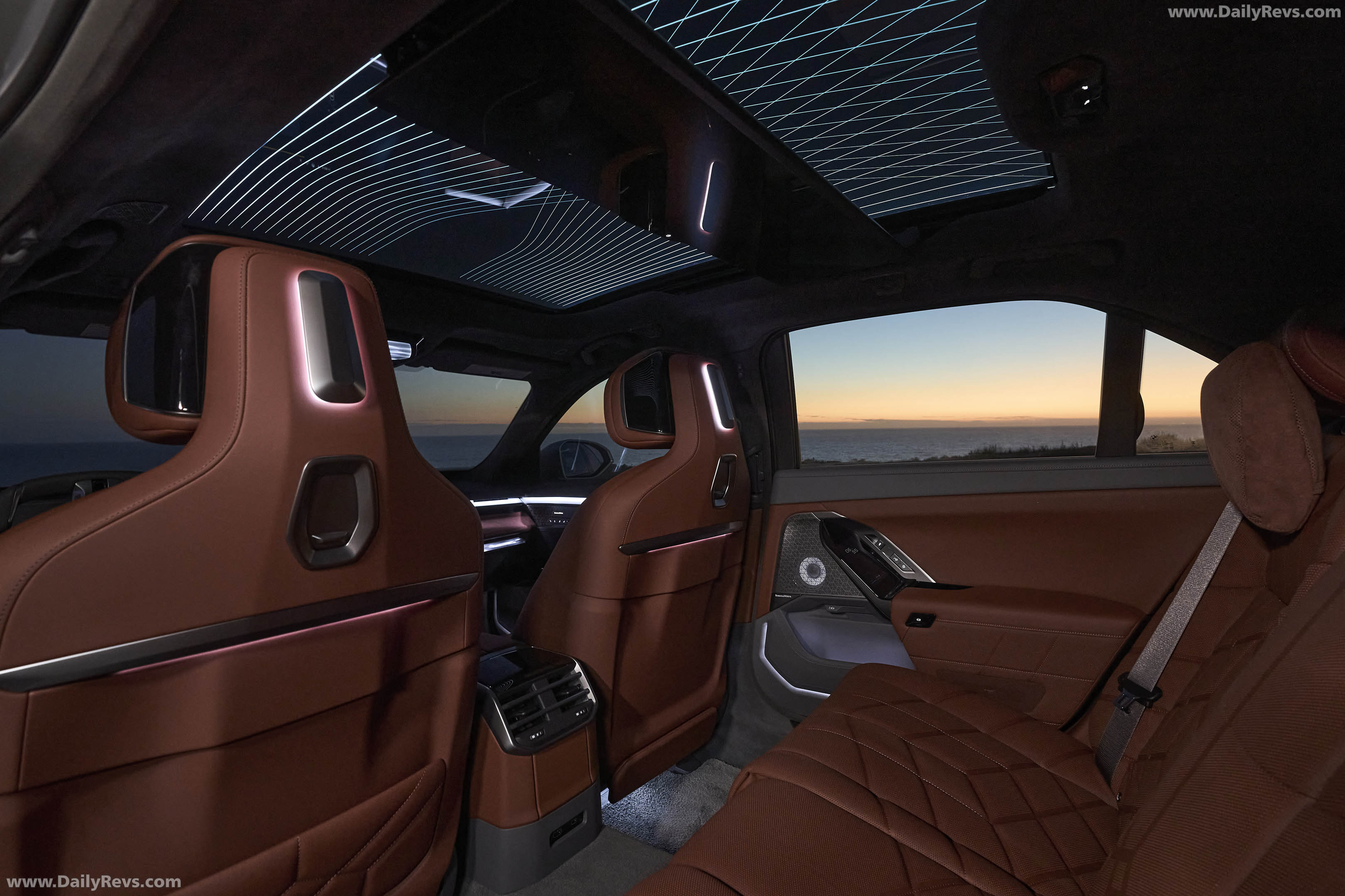2027 BMW 740 xDrive M Sport Package G70 Interior