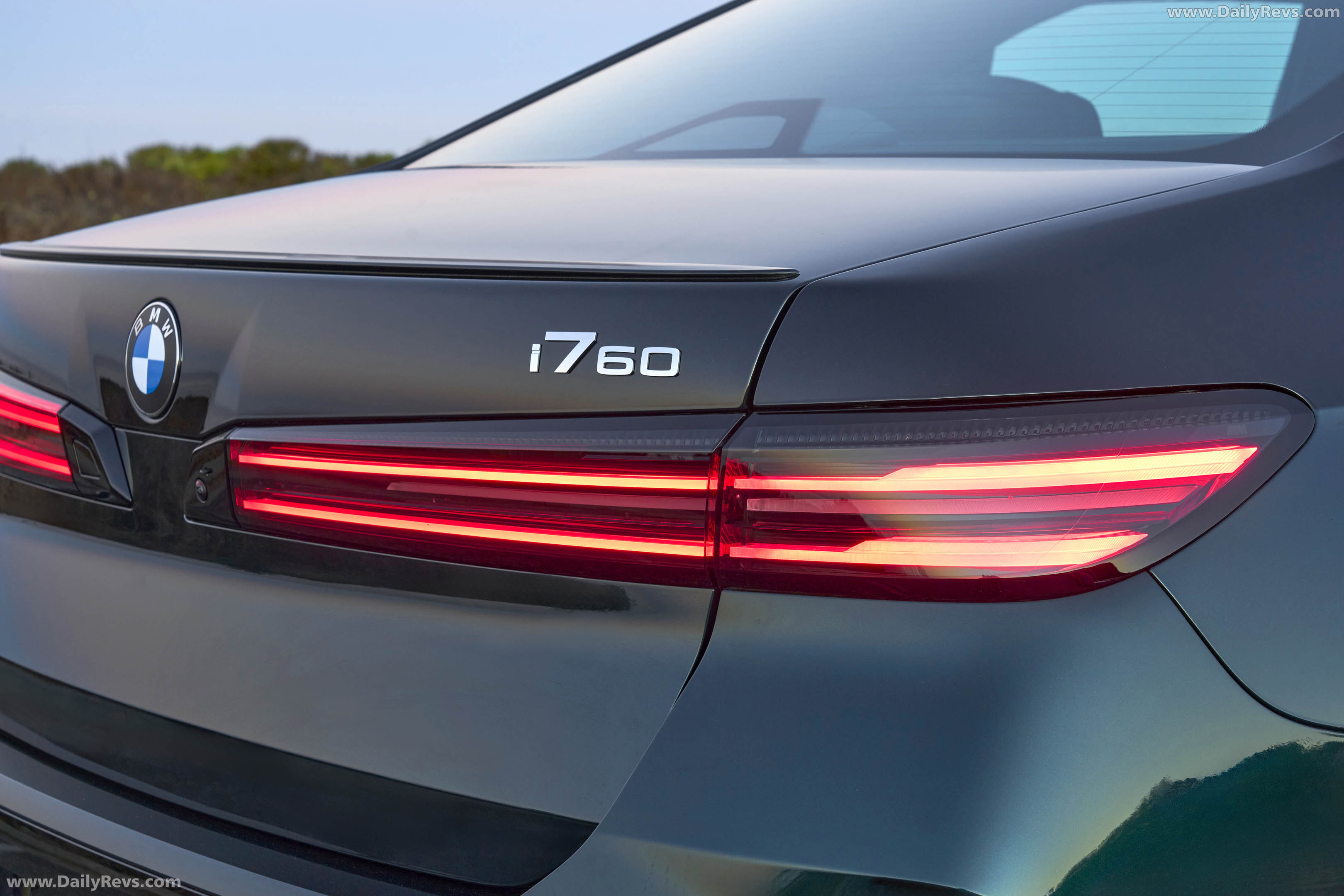 2027 BMW i7 60 xDrive M Sport Package Pro Exterior