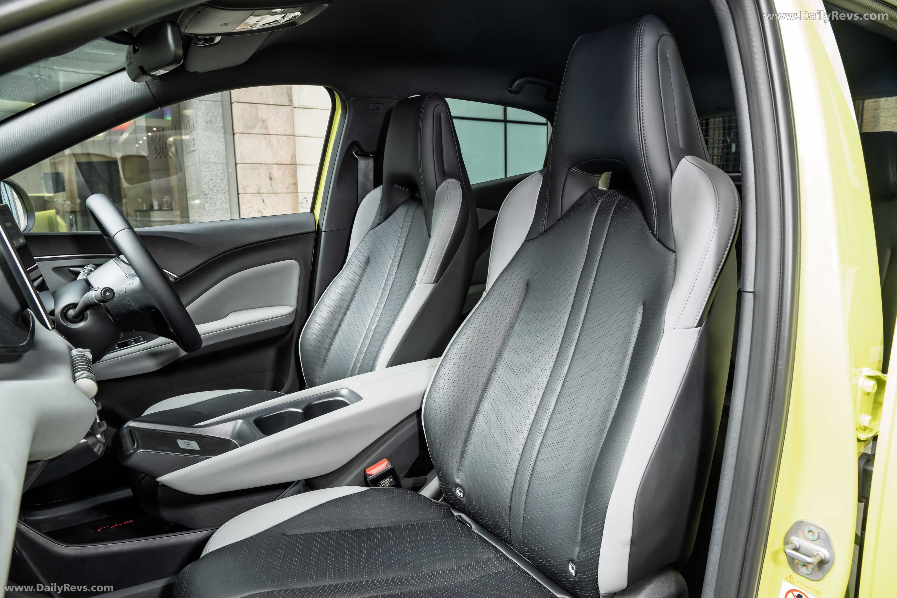 2025 BYD Dolphin Surf UK Version Interior