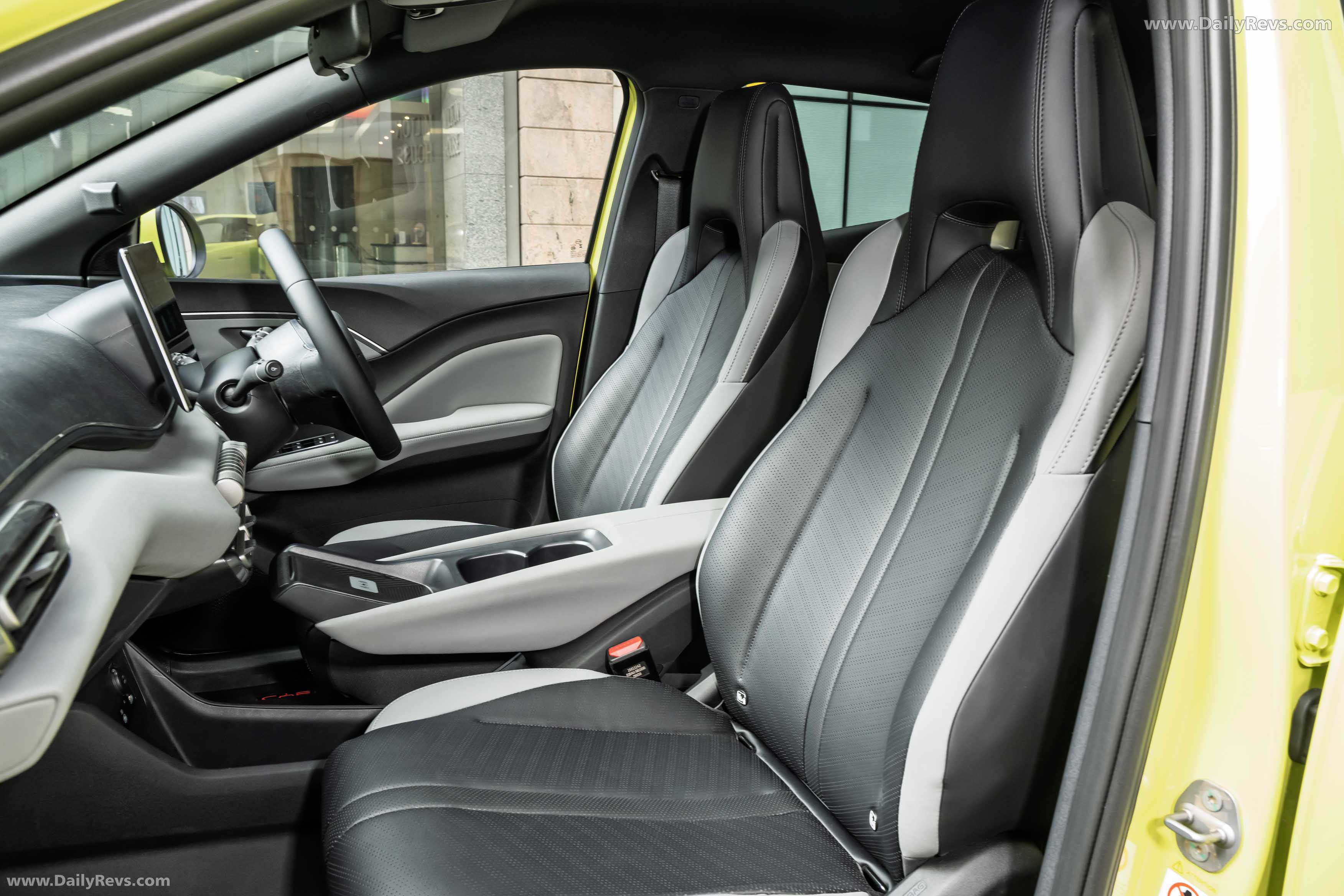 2025 BYD Dolphin Surf UK Version Interior