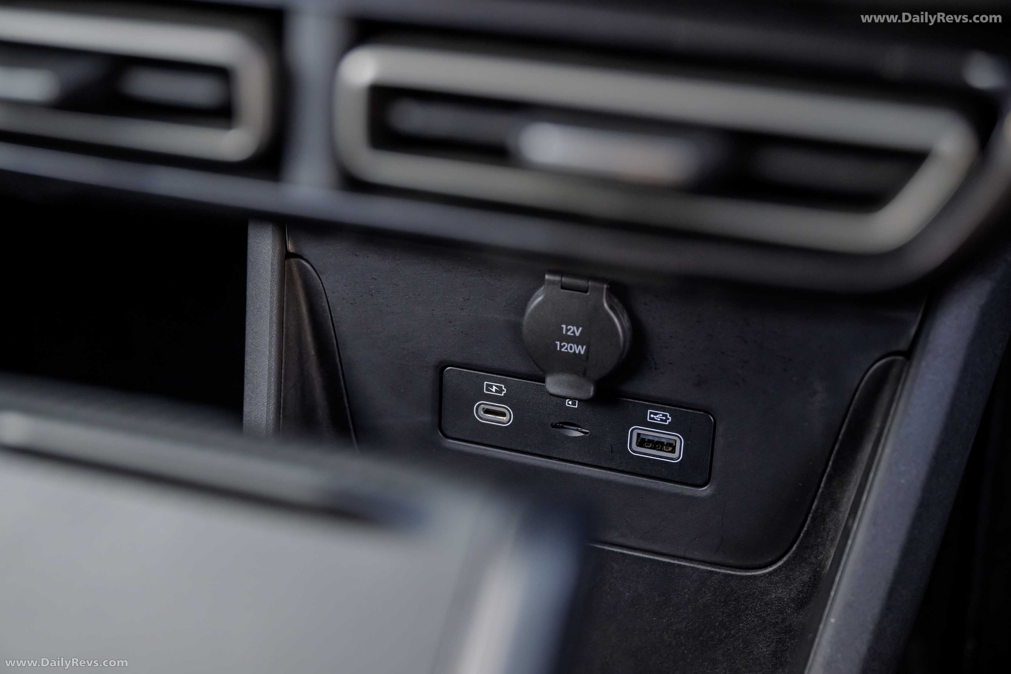 2025 BYD Dolphin Surf UK Version Interior
