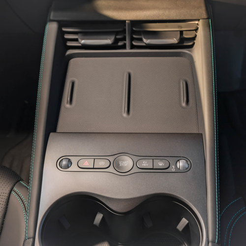 2025 BYD Seal 06 DM-i Touring UK Version Interior