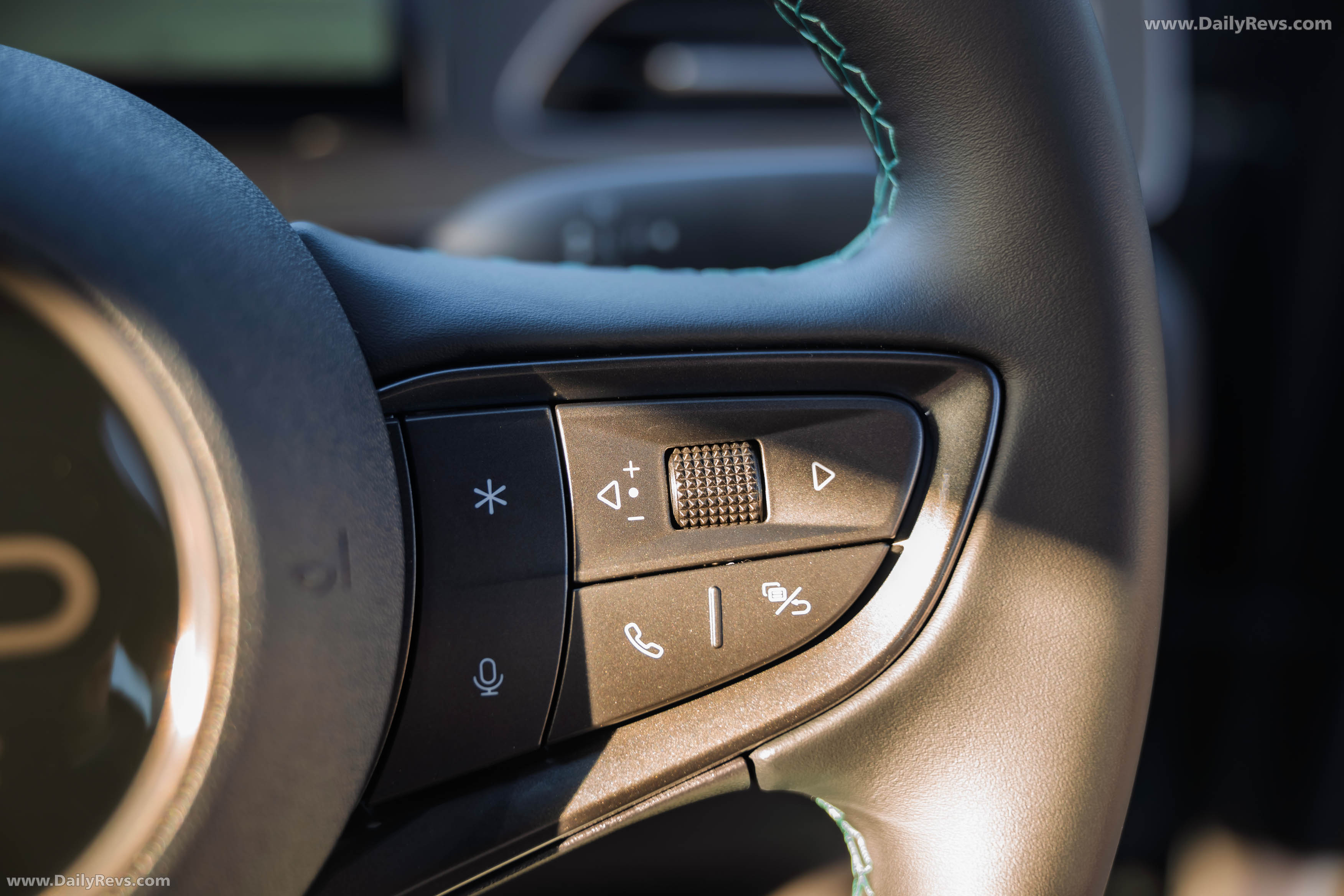 2025 BYD Seal 06 DM-i Touring UK Version Interior