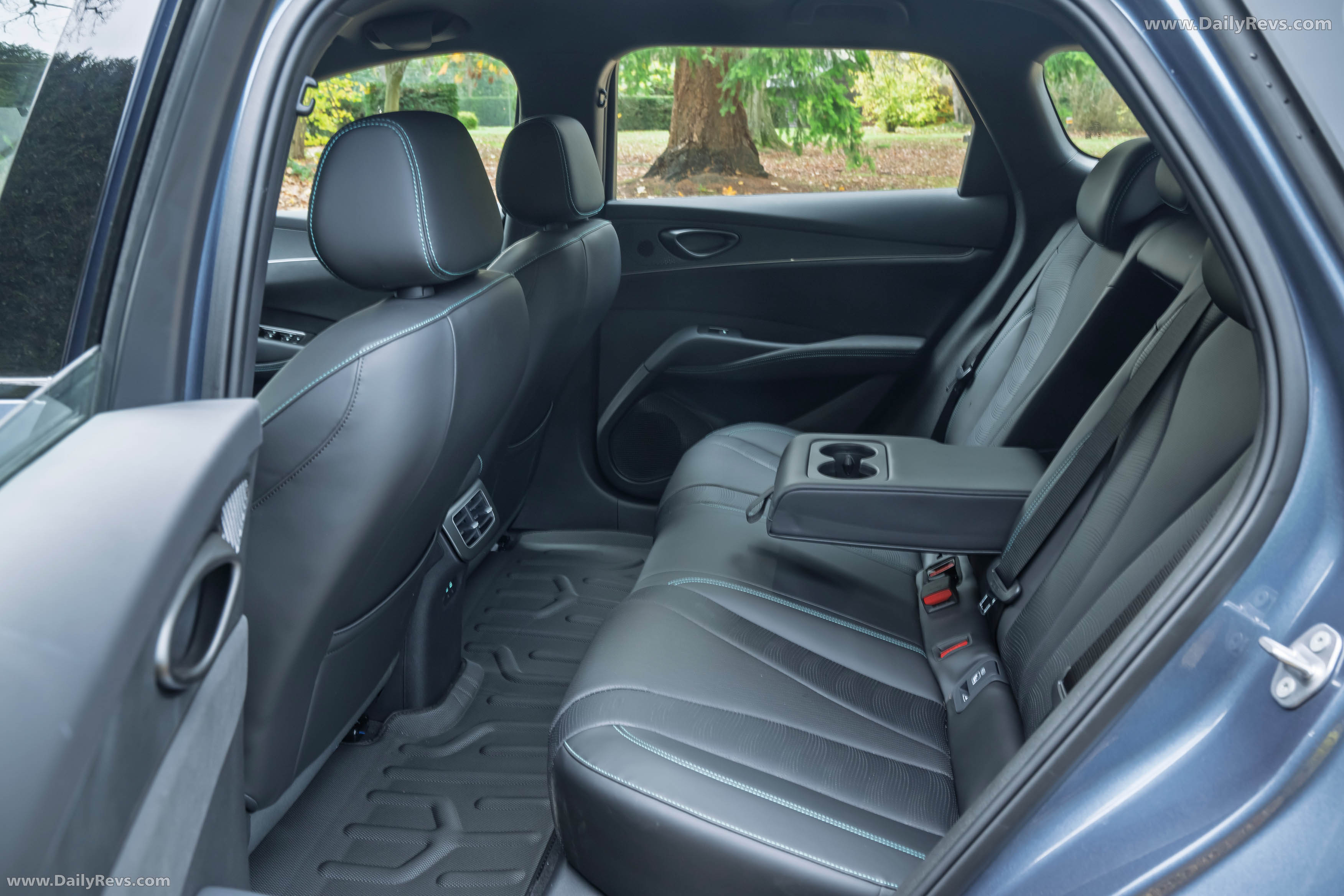 2025 BYD Seal 06 DM-i Touring UK Version Interior