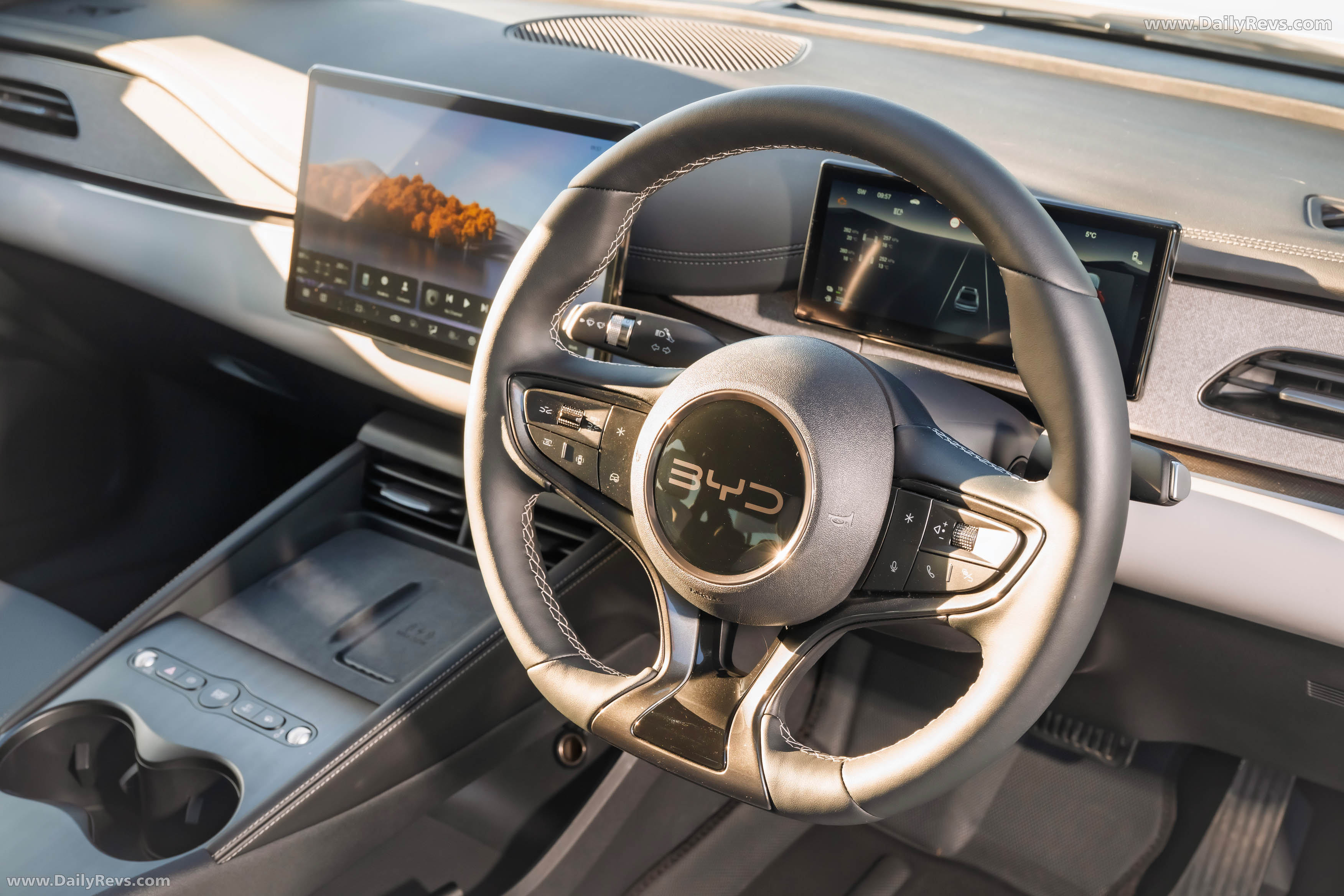 2025 BYD Seal 06 DM-i UK Version Interior