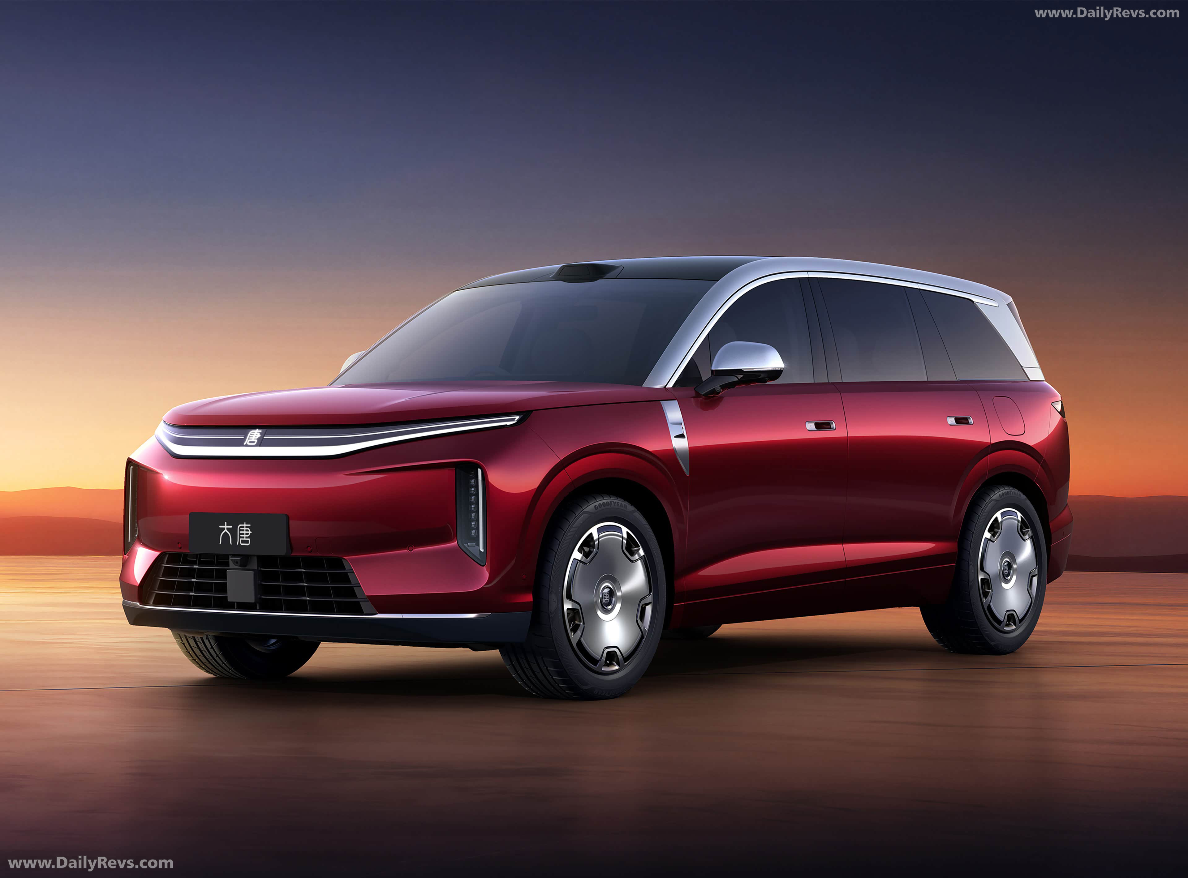 2026 BYD Great Tang Front View