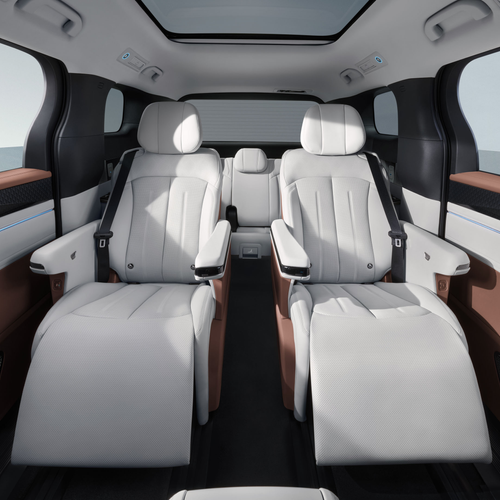 2026 BYD M9 Interior