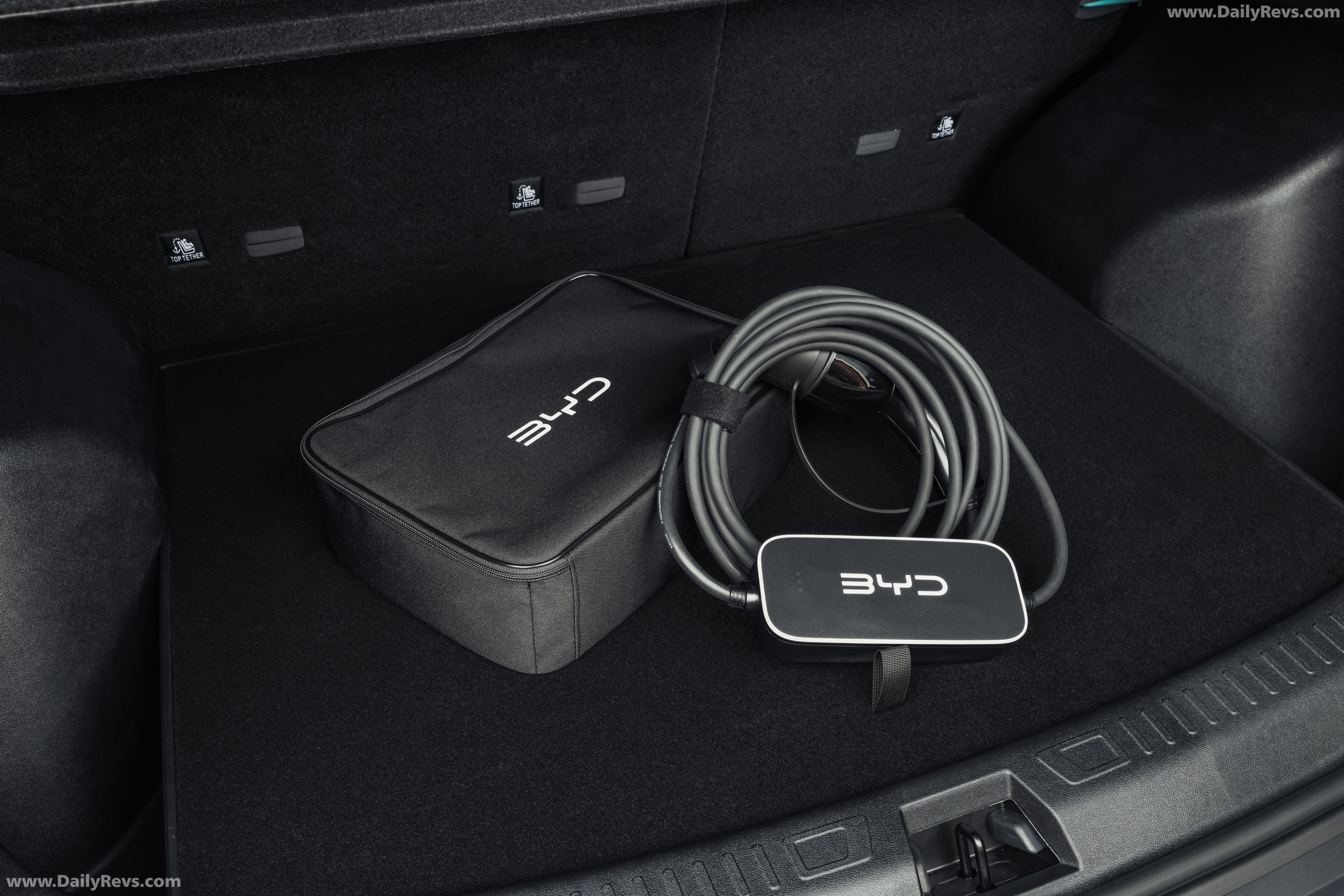 2026 BYD ATTO 2 DM-i Australian Version Interior
