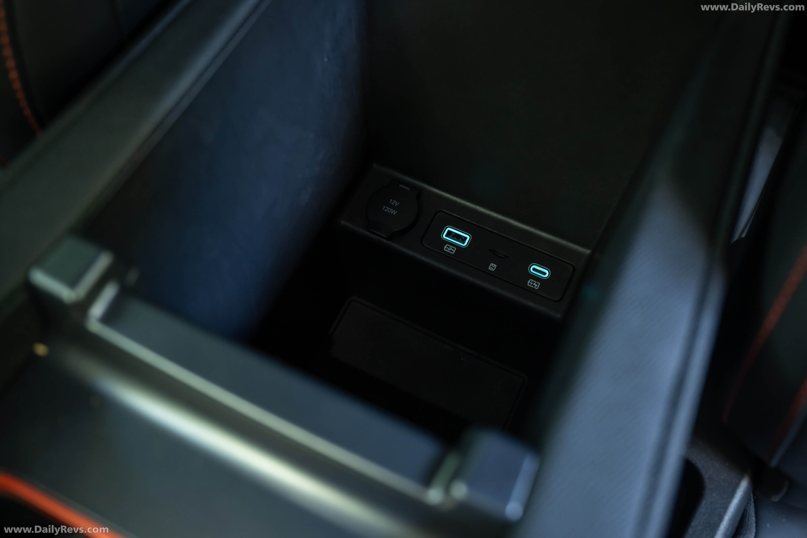 2026 BYD Shark Sunrise Orange Interior