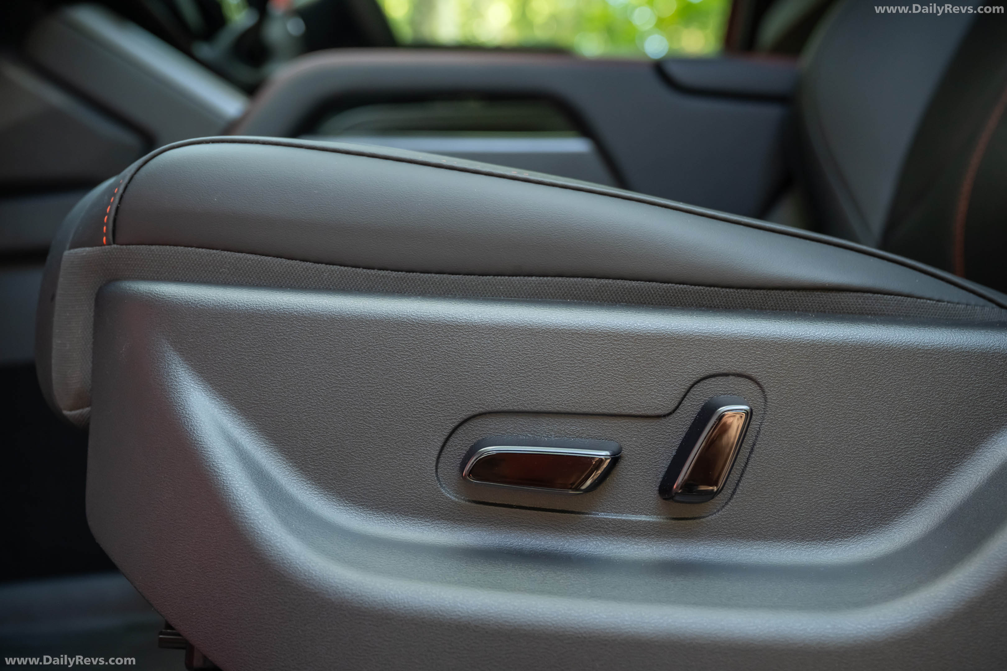 2026 BYD Shark Sunrise Orange Interior