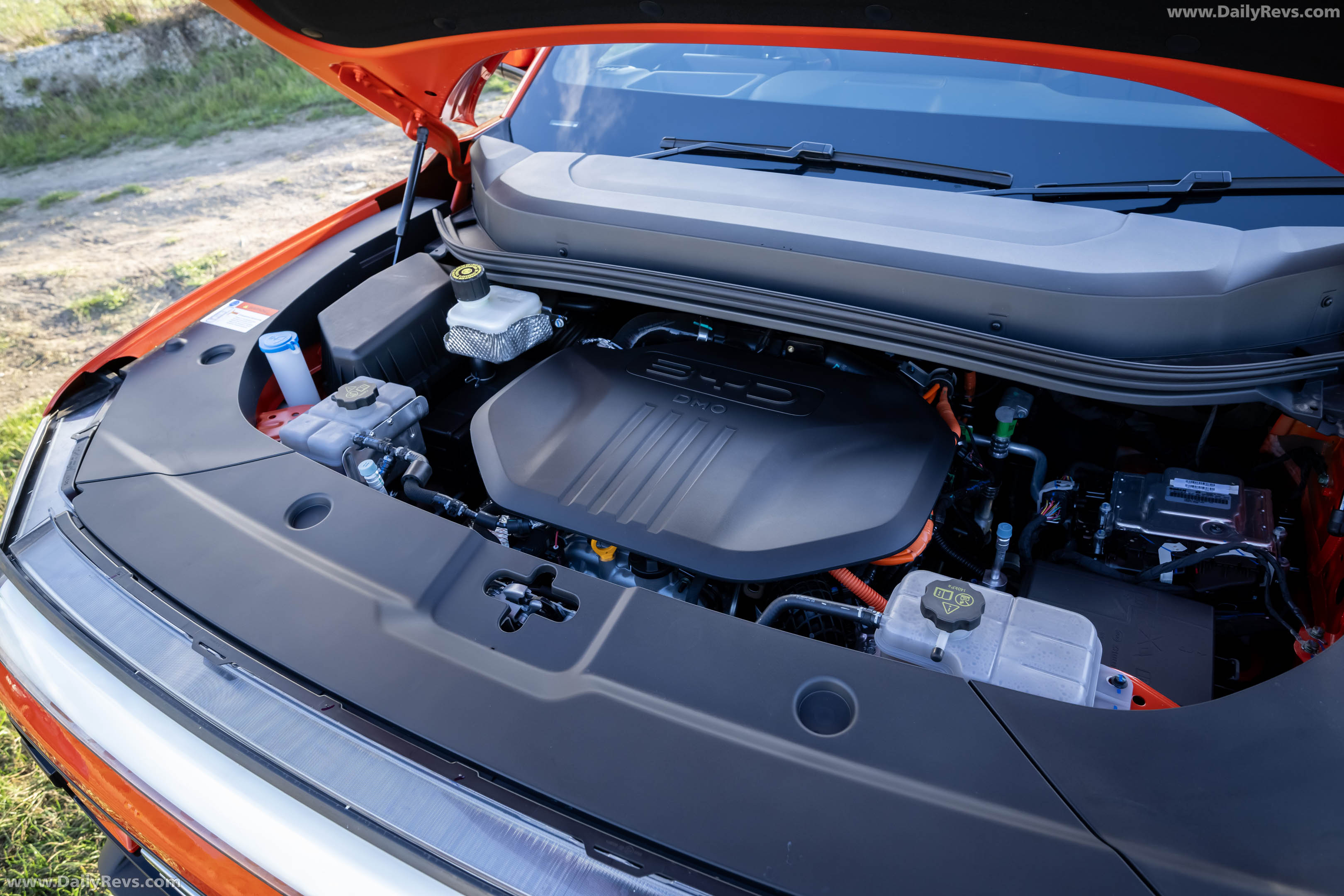 2026 BYD Shark Sunrise Orange Engine