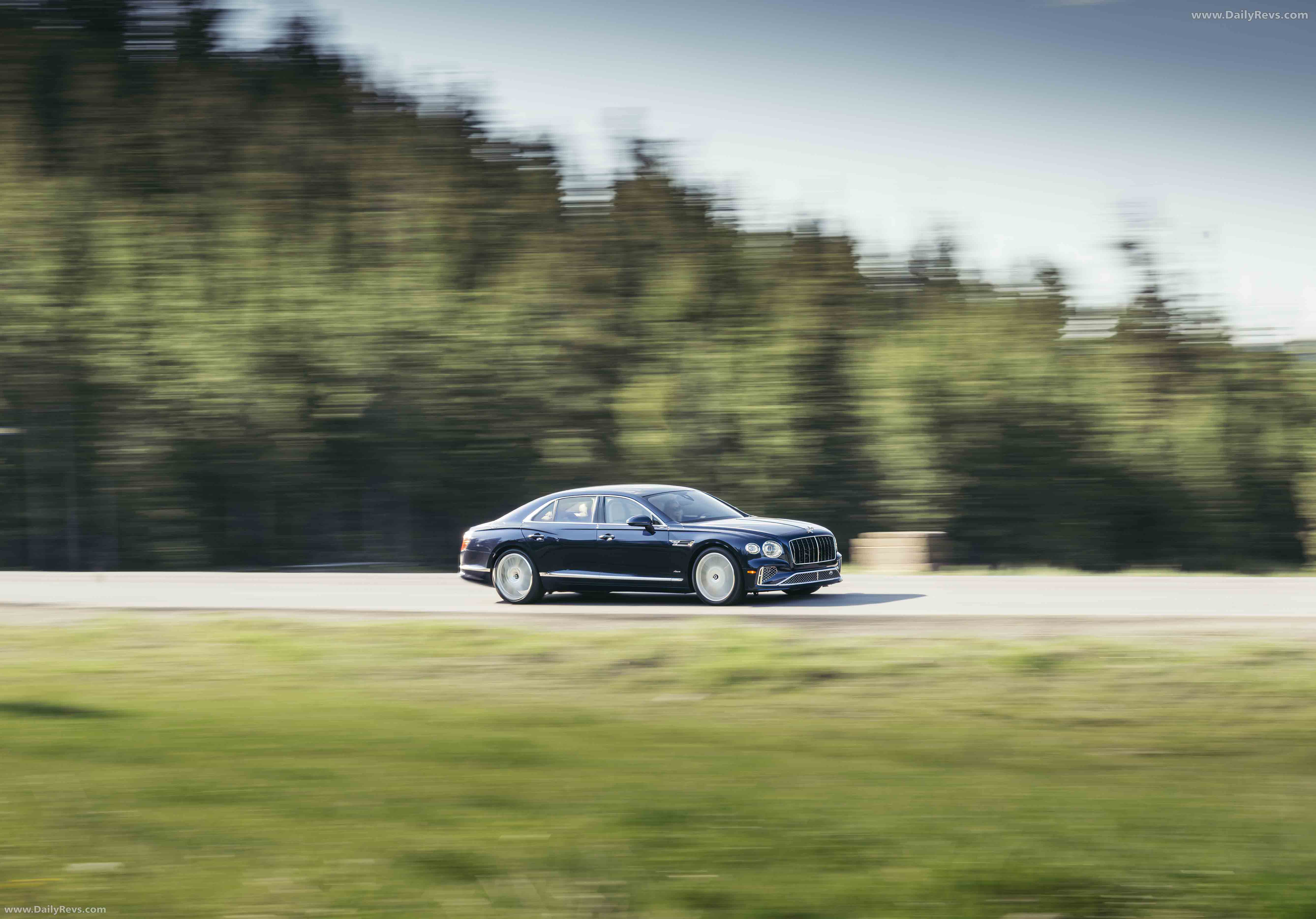 2025 Bentley Flying Spur Azure Side View